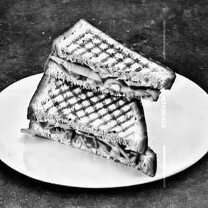 Cottage Cheese Pesto Sandwich