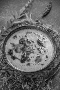 Veg Kadhi