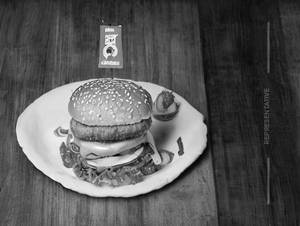 Chilly Paneer Burger