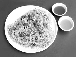 Veg Manchurian Noodles