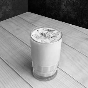 Shake saudi with icecream