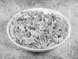 Egg Chicken Noodles