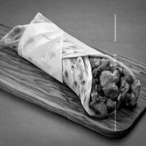 Egg Chicken Chilly Roll