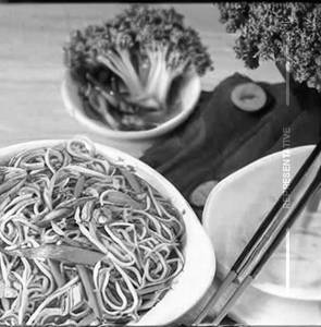 Hakka Noodles (Veg)