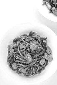 Chicken Kung Pao Noodles