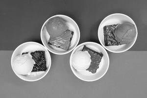 Any 4 Brownies With 4 Ice Creams