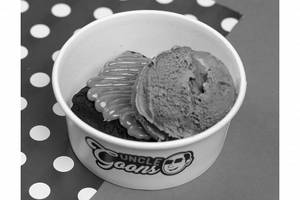Biscoff Brownie With Ice Cream