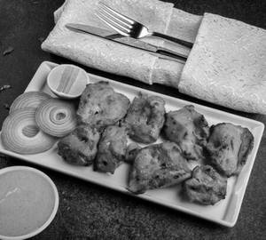Lucknowi Chicken Tikka