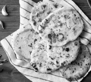 Butter Garlic Naan