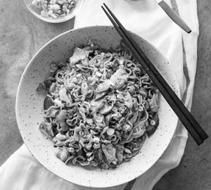 Chicken Pan Fried Noodles