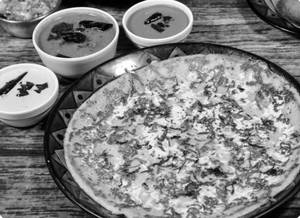 Onion Uthappam (approx 12-14 Inch)