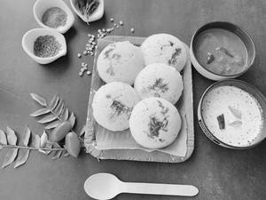 Rice Idli (4pcs)