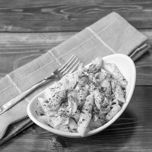 White Sauce Pasta