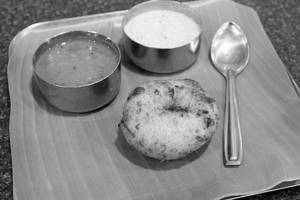 Medu Vada