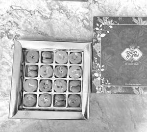 Assorted Falahari Peda Box