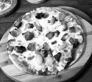 Cheesy Chicken Pizza