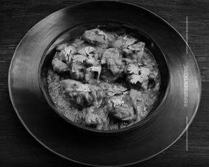 Chicken Bhuna Half