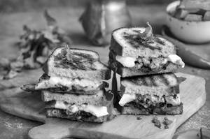 Grilled Chilli And Paneer Cheese Double Decker Sandwich