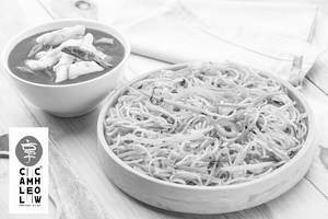 Veg Nanking Noodles And Potato Hot Garlic