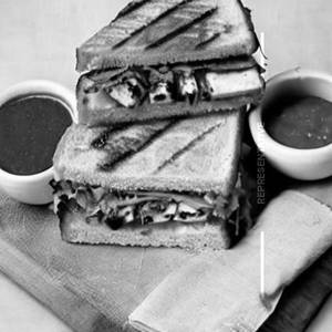 Grilled paneer sandwiches