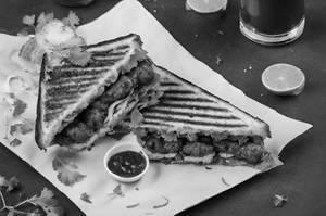 Grilled Chicken Seekh Kabab Cheese Bbq Double Decker Sandwich
