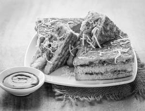 Veg Sandwich (2 Pcs)