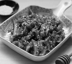 Honey chilli potato