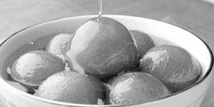Gulab Jamun (garma Garam)