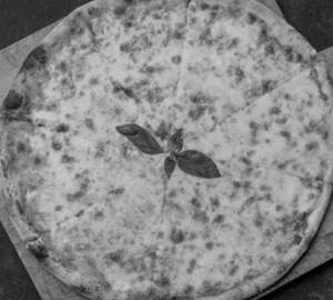Italian margrita pizza                                                              
