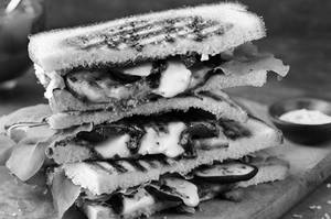Grilled Mushroom Chilli Paneer Sandwich