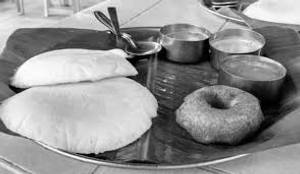 Plate Idly Single Vada