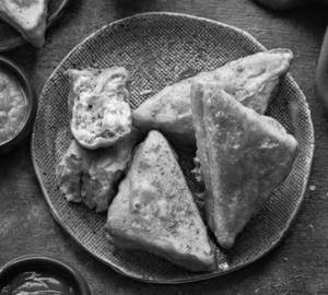 Bread Pakoda [2 Pieces]
