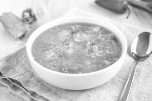 Egg sweet corn soup