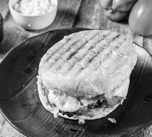 Chicken Cheese Burger