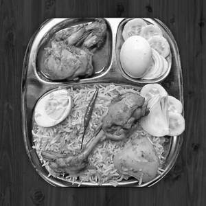 Chicken egg dum biryani   [2 pieces  1 egg]