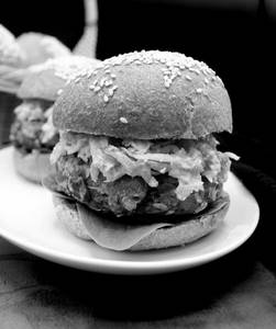 Coleslaw Veg Burger