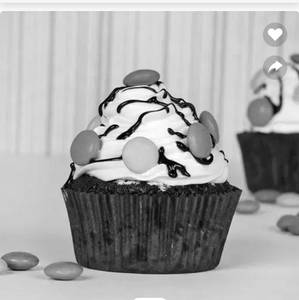 Chocolate Jems Cupcake