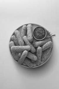 Pizza fingers (6 pieces)