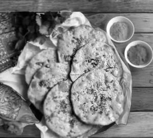 Butter Missi Roti