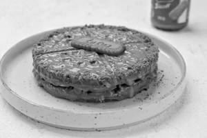 Lotus Biscoff Waffle Cake