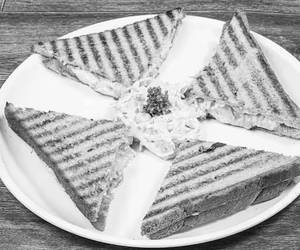 Creamy Grilled Sandwich [2 Pieces]