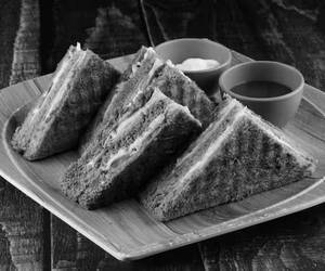 Paneer Sandwich