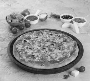 Paneer Tikka Pizza