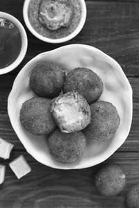 Cheese Ball (8 Pcs)