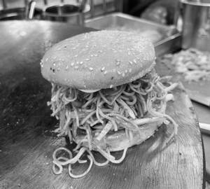 Noodles Burger