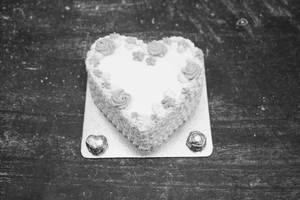 Mother's Day Special - Classic Vanilla Cake Heart Shape