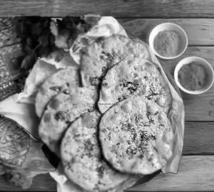 Butter Missi Roti