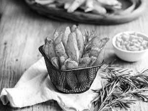 Peri Peri Potato Wedges