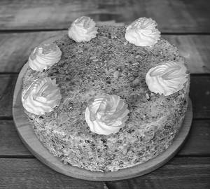 Thandai Pista Cake(500gms)