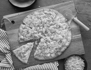 Macaroni Pizza